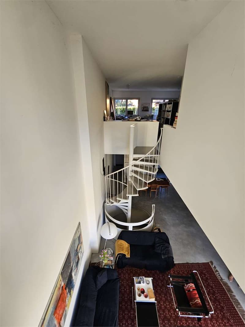 Lugano, spacious 4.5-room apartment with private garden (13)