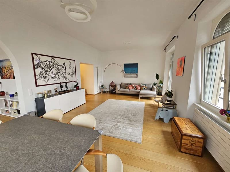 Lugano centre-ville, duplex 5.5 pièces dans une villa d'époque (3)