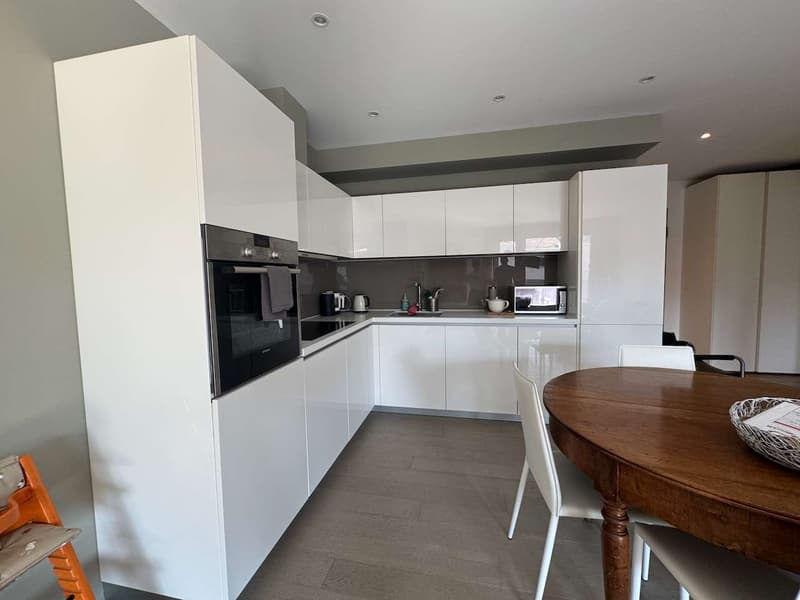 Angenehme Wohnung in guter Lage (3)