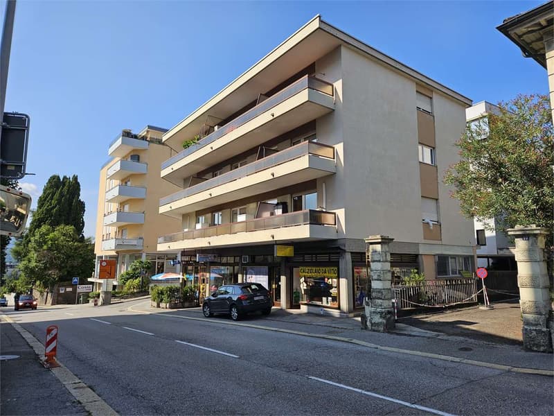 Masasgno, 2.5 locali ristrutturato arredato (2)