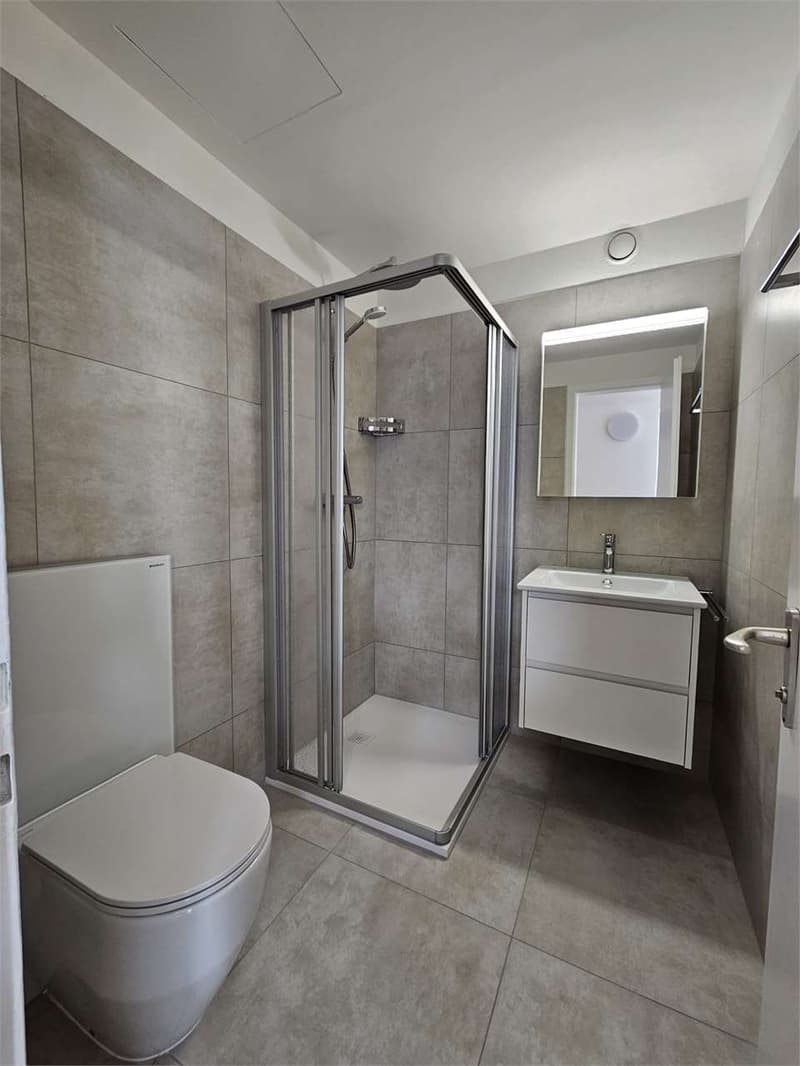Castagnola, monolocale con terrazzo vista lago (9)
