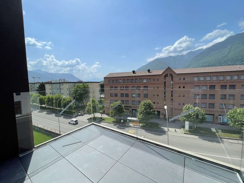 Giubiasco, affitto 3.5 locali con terrazzino (1)