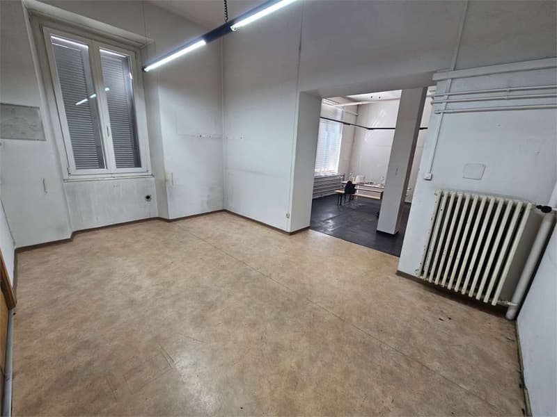Lugano Centro, Spazio commerciale di 308 m² con uffici e area produtti (7)