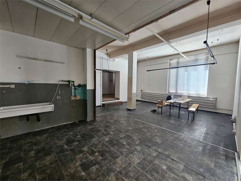 Lugano Centro, Spazio commerciale di 308 m² con uffici e area produtti (6)
