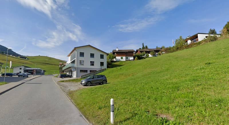 Terrain à bâtir à Obersaxen près du téléski (3)