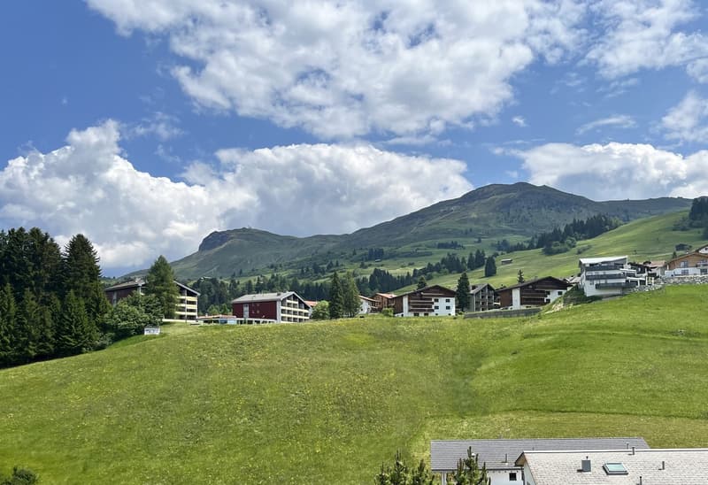 Terrain à bâtir à Obersaxen près du téléski (2)