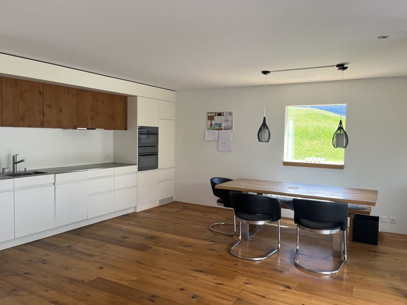 Modern 3.5-room apartment with a far-reaching view in Breil/Brigels (6)