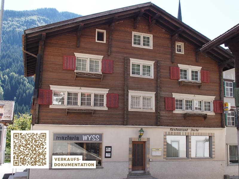 Residential house with commercial space and development potential in Trun (1)