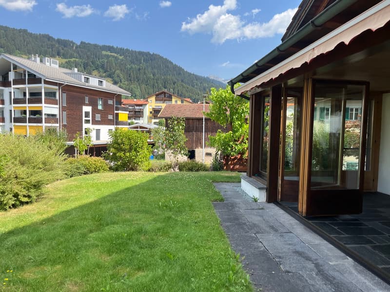 Deliziosa casa a schiera con studio a Laax (7)