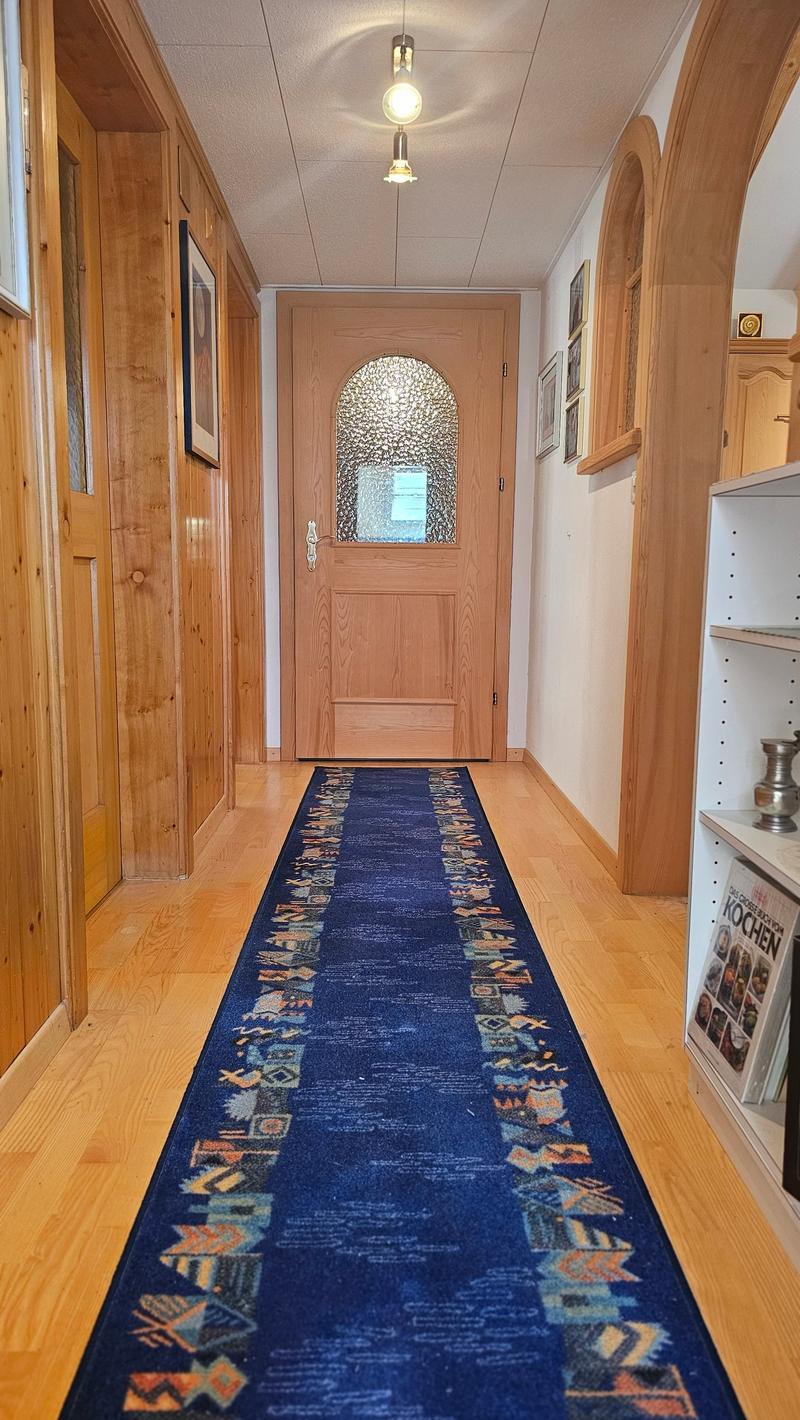 Charmante 2.5-Zimmer-Dachwohnung in Trun (12)