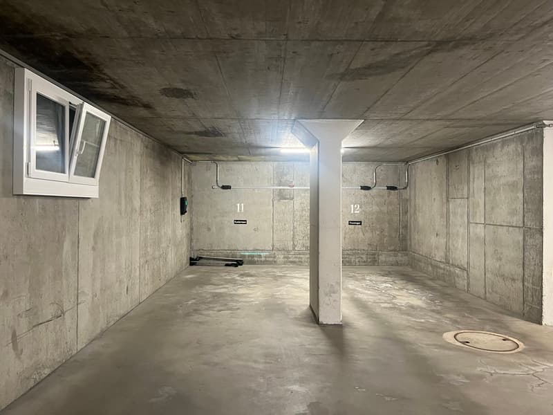 3.5-Zimmerwohnung mit Balkon und Sitzplatz in Schluein (15)