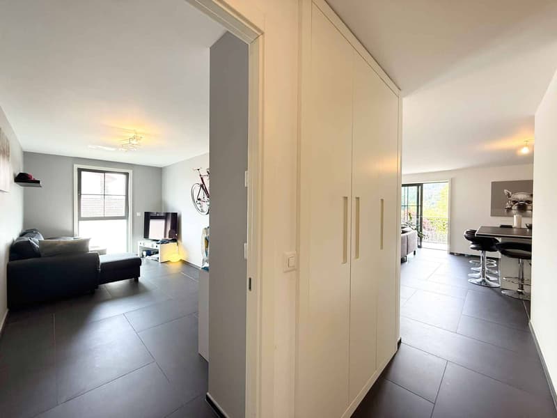 Longirod - 3.5 room bright apartment in a renovated farm (5)