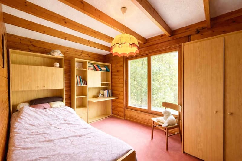 Semi-Detached Villa with Character and Garden in Mont-sur-Lausanne (8)