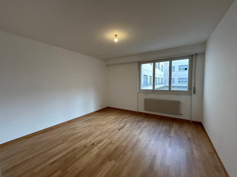 Appartamento ristrutturato di 3.5 locali, 1° piano, circa 73 m2 (3)