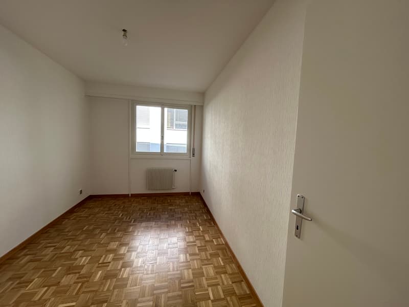 Appartement rénové de 3.5 pièces, 3ème étage, env. 70 m2 (3)