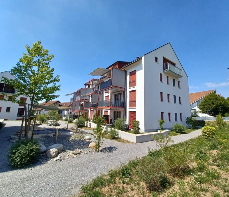 Charmante, neuwertige Wohnung in narturnaher Umgebung (1)