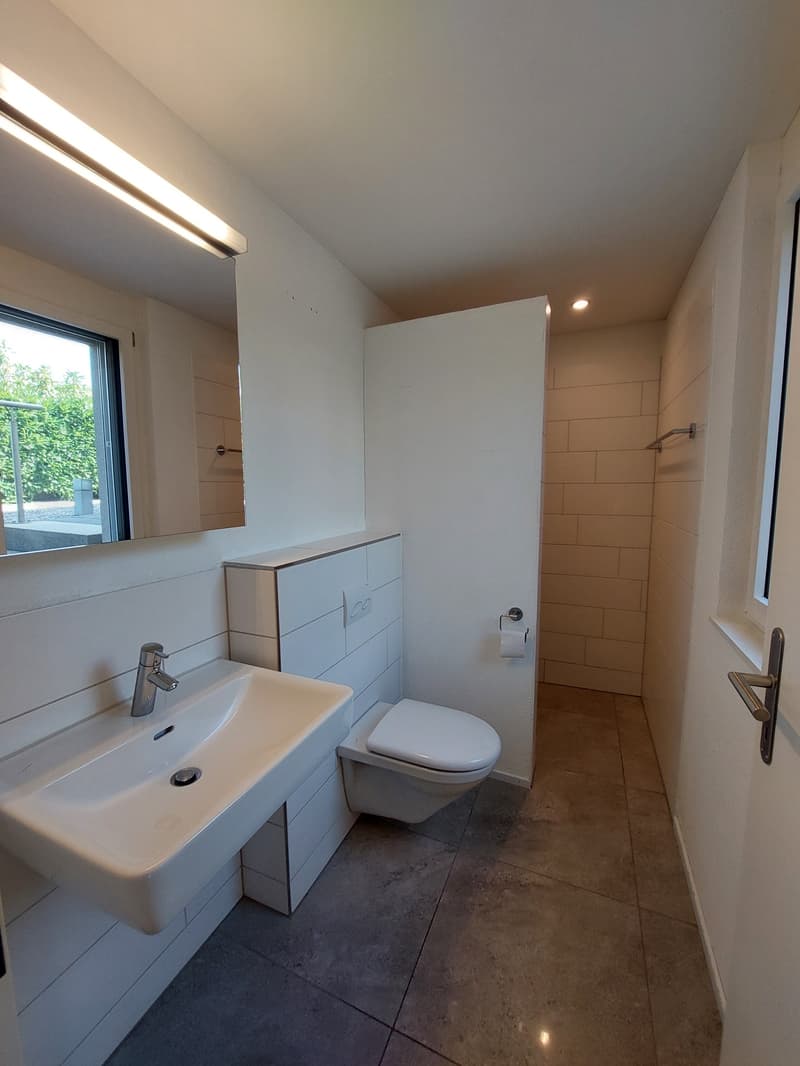 Modern und mit Sitzplatz in ruhiger Umgebung (9)