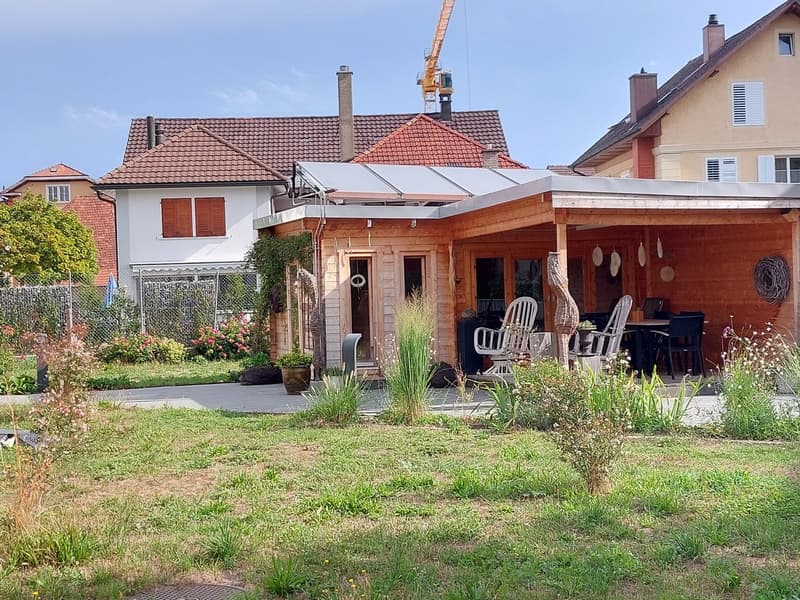 Charmante Wohnung mit viel Umschwung, modern und familienfreundlich (12)
