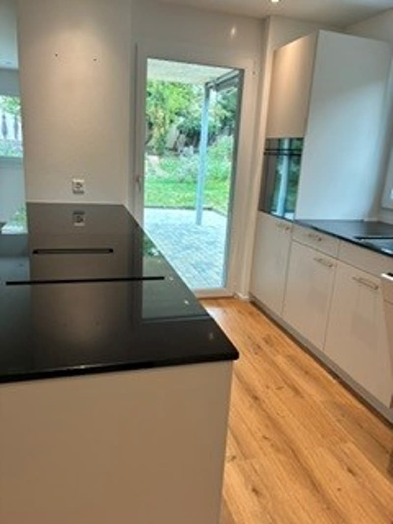 Charmante Wohnung mit viel Umschwung, modern und familienfreundlich (5)