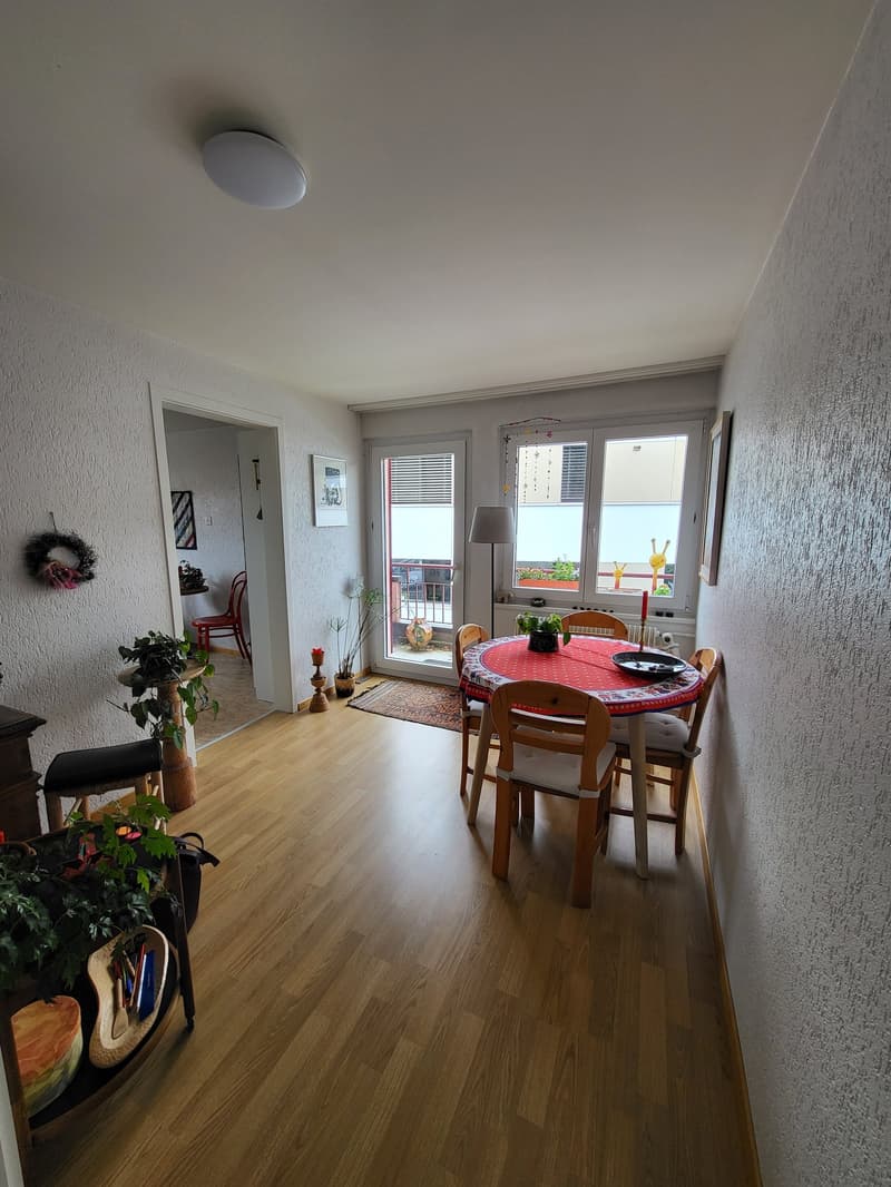 Gemütliche 3.5-Zimmerwohnung in Oberdiessbach (2)