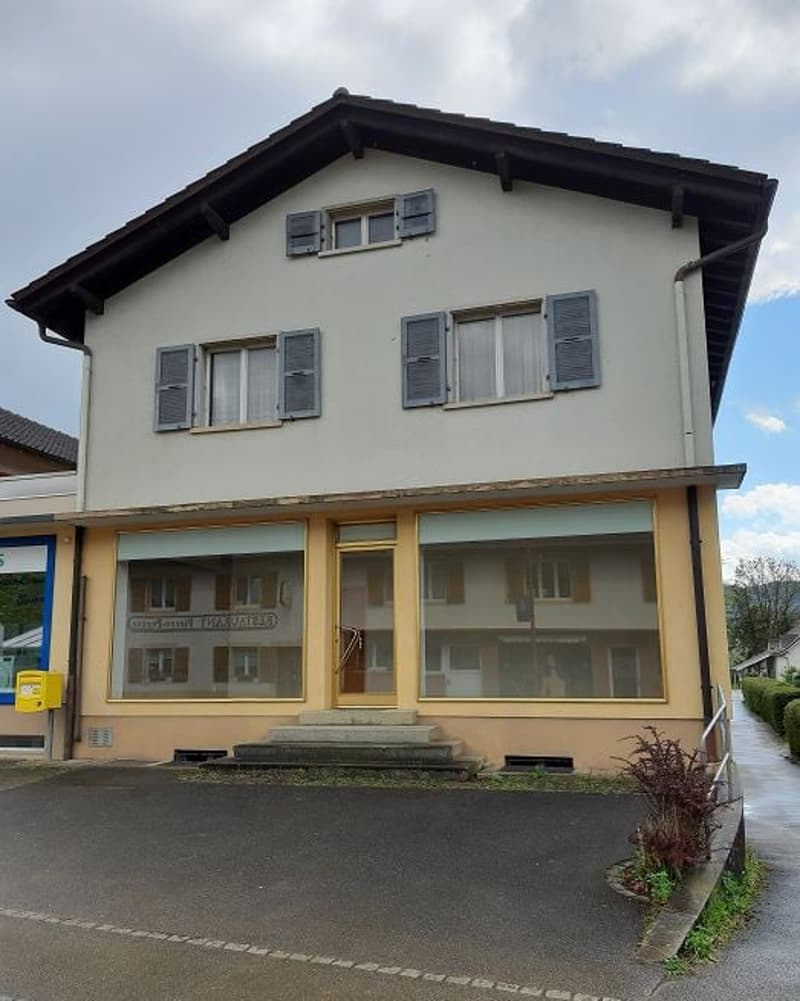 In Courgenay bei Porrentruy (1)