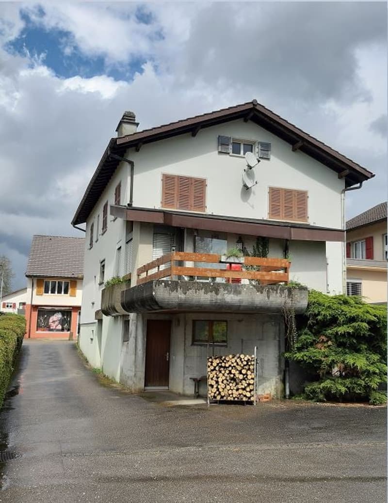 In Courgenay bei Porrentruy (2)