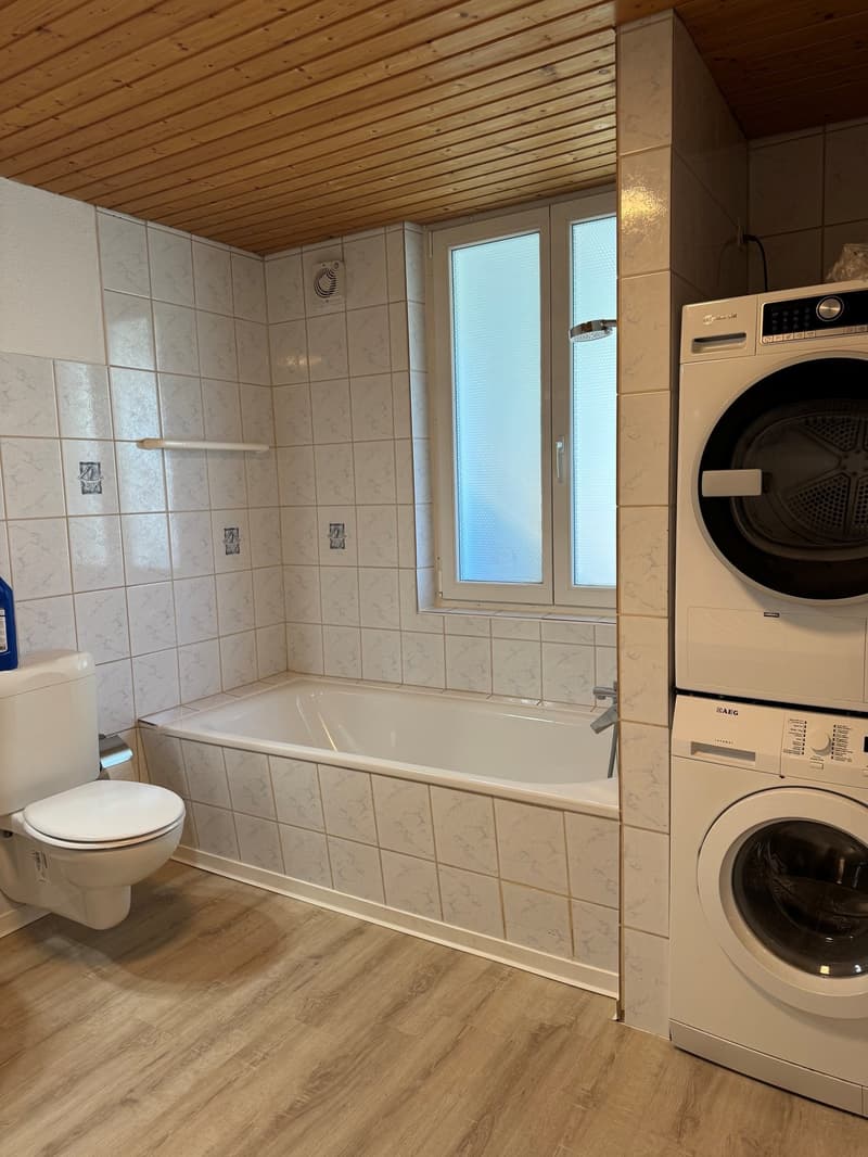 Appartement maisonnette 6 pièces dans un quartier calme et à proximité d'un espace de loisirs (6)