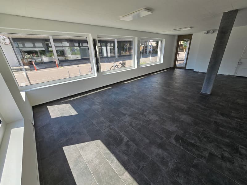 Modernes Ladenlokal an zentraler Lage Nähe Bahnhof und Zentrum (7)