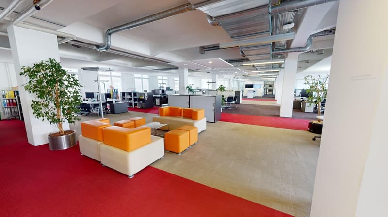 Attractive and central office space directly at Zofingen train station (6)
