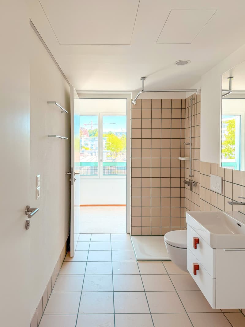 Vivre avec style et vue – appartement 2.5 pièces dans un lieu populaire à Zurich (2)