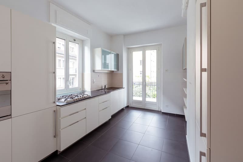 Appartement de 5,5 pièces lumineux dans un emplacement central (8)