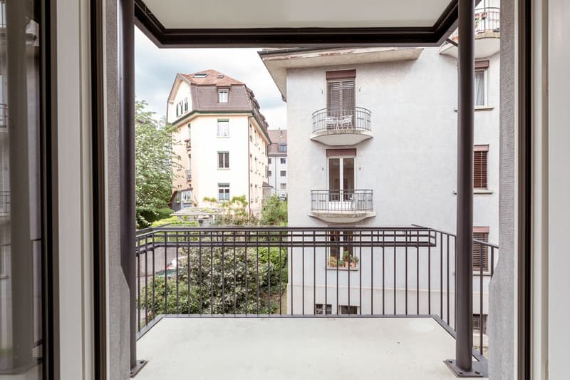 Appartement de 5,5 pièces lumineux dans un emplacement central (4)