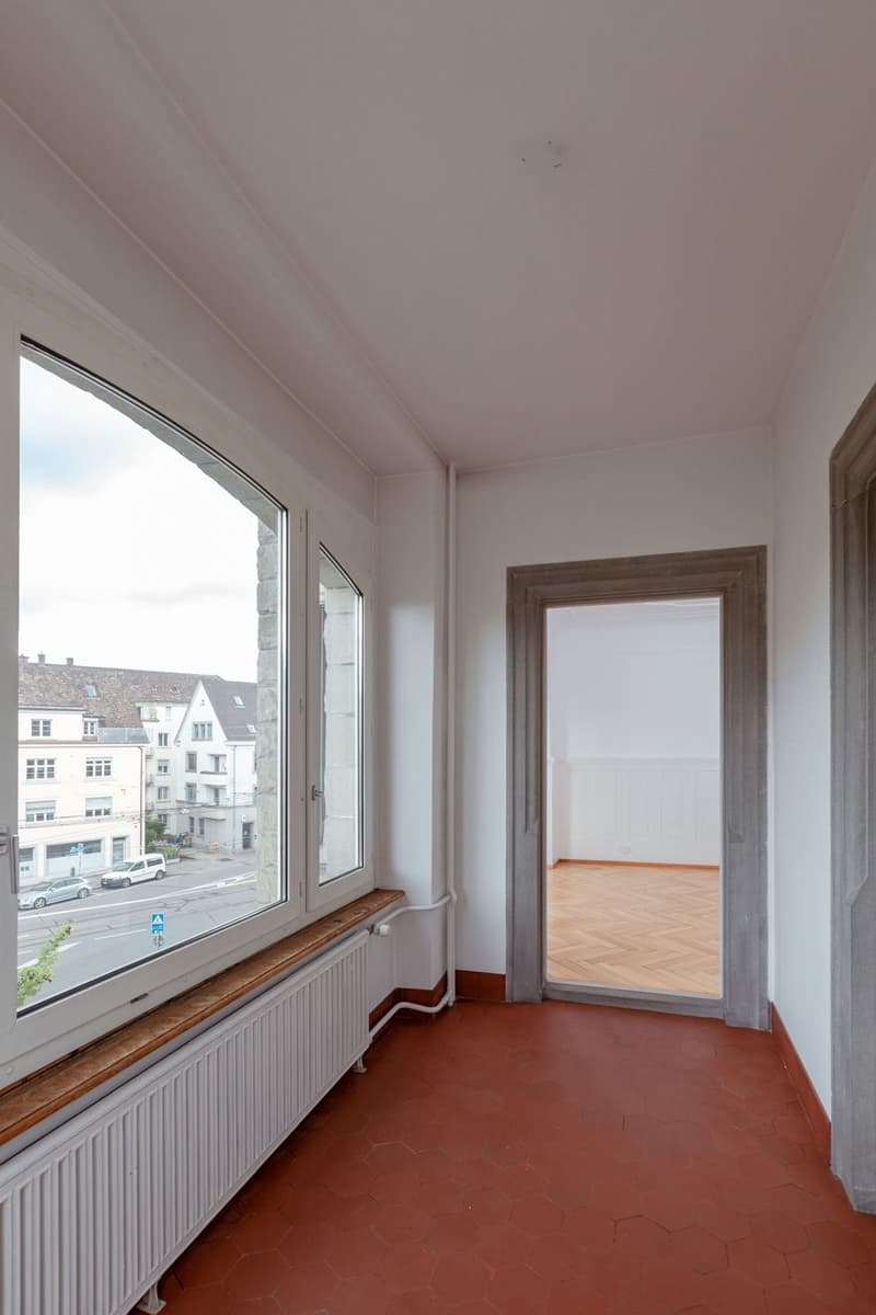 Appartement de 5,5 pièces lumineux dans un emplacement central (9)