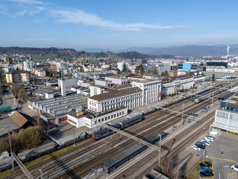 Vielseitige Lagerflächen in Zofingen (10)