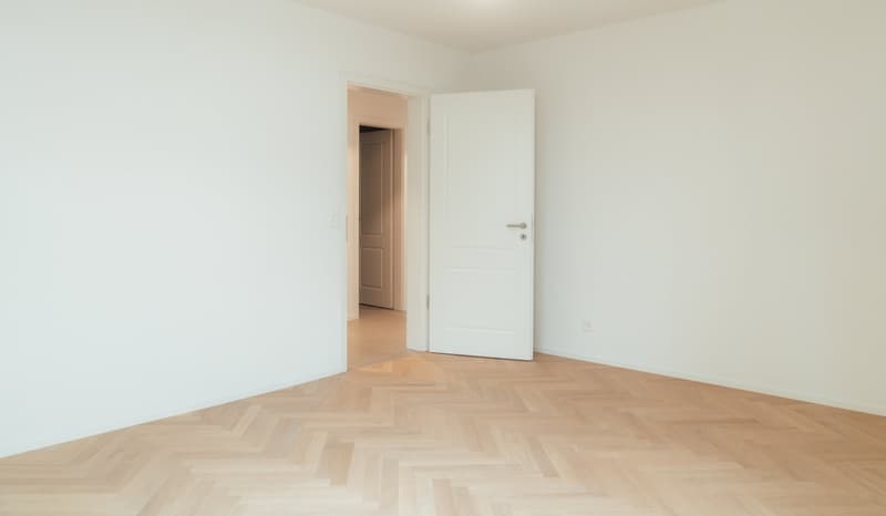Helle 2.5-Zimmer-Wohnung mit Balkon / Garten im ruhigen Allenmoos-Quartier (6)