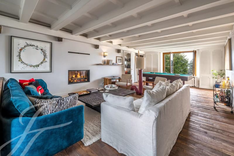 Beautiful village house with panoramic lake view (8)