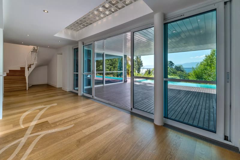 The privilege of an exceptional panoramic view (9)