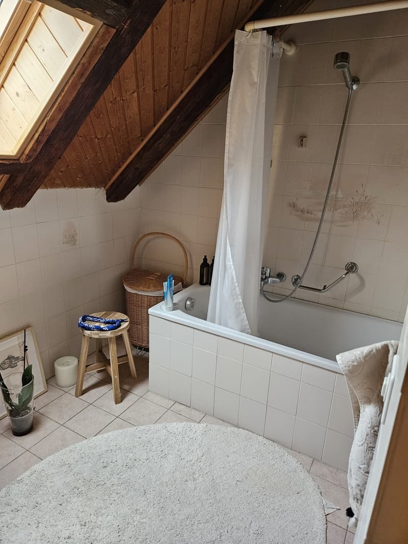 Wohnung mit 3 Zimmern im 2. Stock - Chemin de Montilier 5 - (4)
