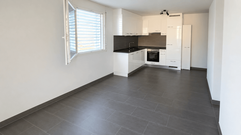 Conthey - Avenue de la Gare 5 - 2.5-room apartment on the 3rd floor (2)