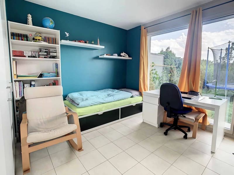 Appartement de 5 pièces avec terrasse et jardin dans le village de Satigny (6)