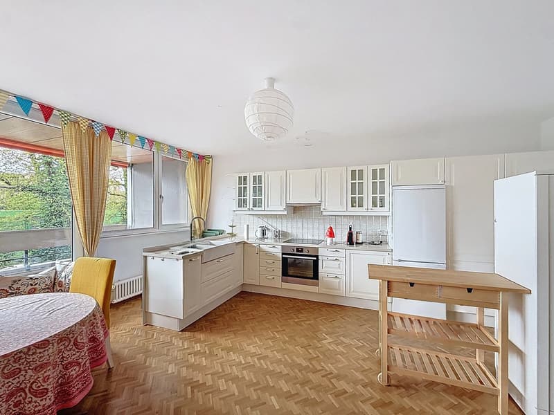 OAK-BOUGERIES | LARGE 4-ROOM CROSSING APARTMENT - PRIVILEGED ENVIRONMENT (2)