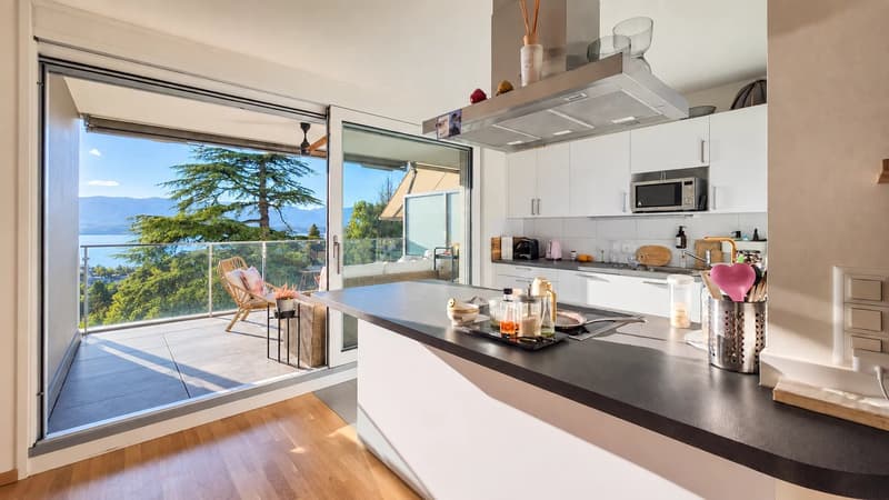Exclusivité - Magnifique 4 pièces avec vue imprenable sur le Lac (4)