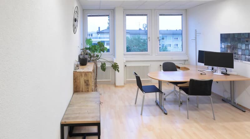 Bureaux lumineux et modulables (3)