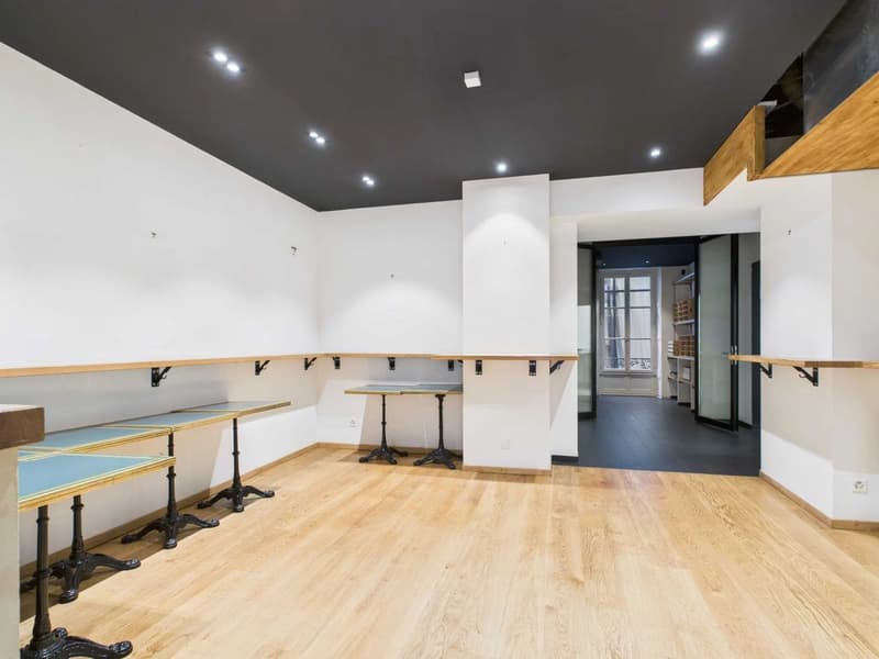 Arcata commerciale di 120 m², ideale per un ristorante (7)