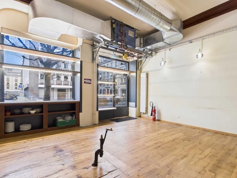 Arcata commerciale di 120 m², ideale per un ristorante (4)