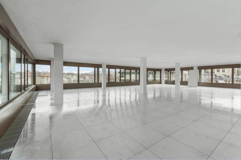 Surface administrative de 245 m² au coeur d'un quartier dynamique (10)