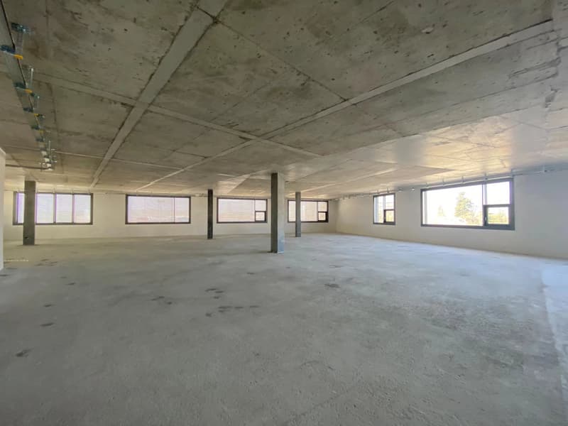 Activity areas in a multi-functional building in the FTI zone (4)