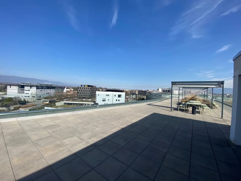 Activity areas in a multi-functional building in the FTI zone (7)