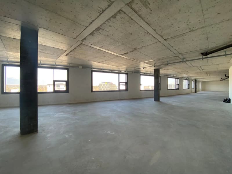 Activity areas in a multi-functional building in the FTI zone (3)