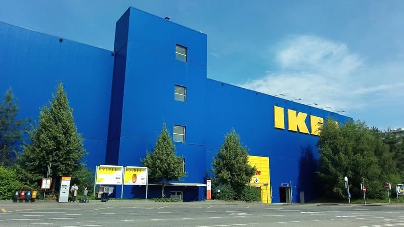 5000 m² located in the heart of a dynamic area (2)
